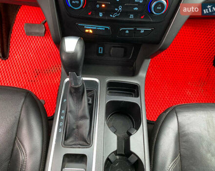 Червоний Форд Ескейп, об'ємом двигуна 2 л та пробігом 179 тис. км за 14890 $, фото 36 на Automoto.ua