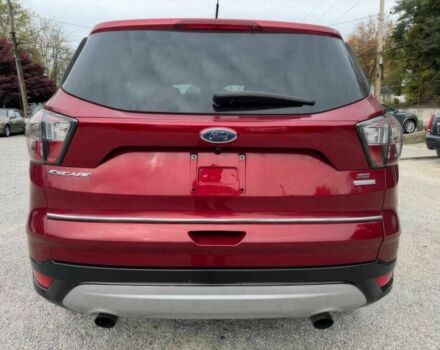 Красный Форд Эскейп, объемом двигателя 4.5 л и пробегом 62 тыс. км за 7700 $, фото 6 на Automoto.ua