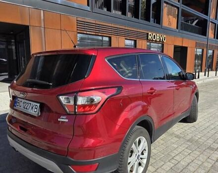 Красный Форд Эскейп, объемом двигателя 1.5 л и пробегом 101 тыс. км за 12700 $, фото 4 на Automoto.ua
