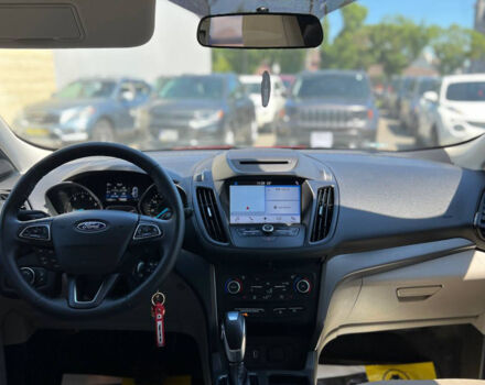 Красный Форд Эскейп, объемом двигателя 1.5 л и пробегом 12 тыс. км за 15600 $, фото 12 на Automoto.ua