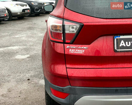 Червоний Форд Ескейп, об'ємом двигуна 2 л та пробігом 179 тис. км за 14890 $, фото 11 на Automoto.ua