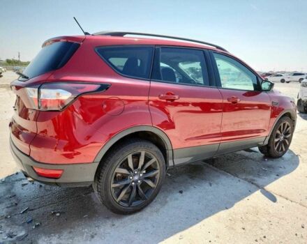 Червоний Форд Ескейп, об'ємом двигуна 1.5 л та пробігом 133 тис. км за 1200 $, фото 2 на Automoto.ua