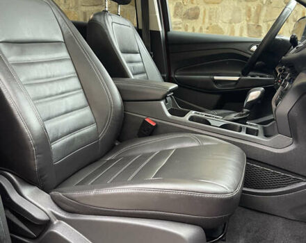 Форд Эскейп 2017 в Черновцах на Automoto.ua Красный Форд Эскейп, объемом двигателя 1.5 л и пробегом 147 тыс. км за 14000 $, фото 12 на Automoto.ua