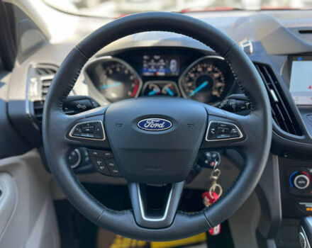 Красный Форд Эскейп, объемом двигателя 1.5 л и пробегом 12 тыс. км за 15600 $, фото 10 на Automoto.ua