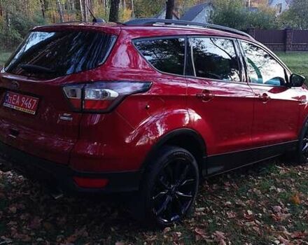 Красный Форд Эскейп, объемом двигателя 2 л и пробегом 153 тыс. км за 12300 $, фото 5 на Automoto.ua
