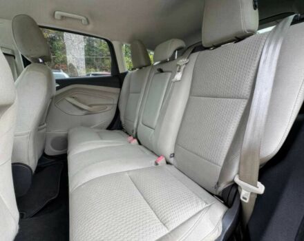 Красный Форд Эскейп, объемом двигателя 4.5 л и пробегом 62 тыс. км за 7700 $, фото 10 на Automoto.ua