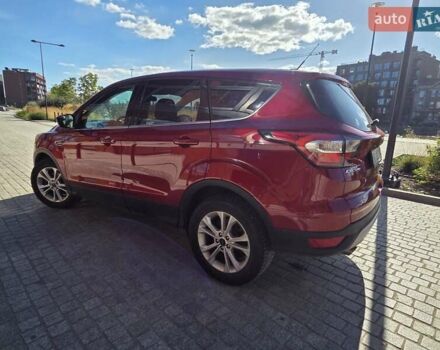 Красный Форд Эскейп, объемом двигателя 1.5 л и пробегом 101 тыс. км за 12700 $, фото 3 на Automoto.ua