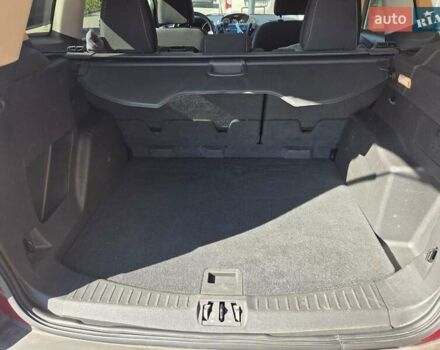 Красный Форд Эскейп, объемом двигателя 1.5 л и пробегом 101 тыс. км за 12700 $, фото 7 на Automoto.ua