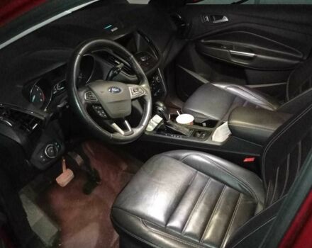 Красный Форд Эскейп, объемом двигателя 1.5 л и пробегом 70 тыс. км за 14999 $, фото 6 на Automoto.ua