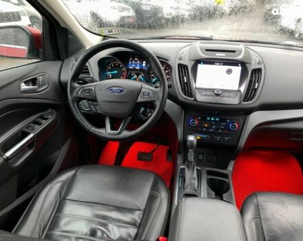 Красный Форд Эскейп, объемом двигателя 2 л и пробегом 179 тыс. км за 14890 $, фото 29 на Automoto.ua