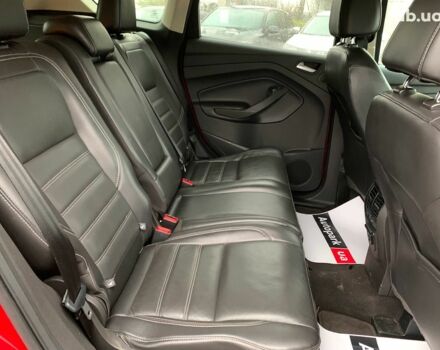 Красный Форд Эскейп, объемом двигателя 2 л и пробегом 179 тыс. км за 14890 $, фото 26 на Automoto.ua