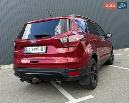 Червоний Форд Ескейп, об'ємом двигуна 2 л та пробігом 121 тис. км за 14400 $, фото 4 на Automoto.ua