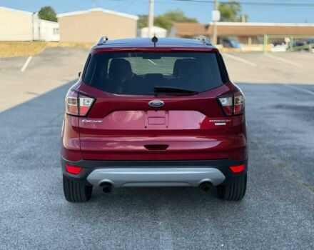 Красный Форд Эскейп, объемом двигателя 2 л и пробегом 53 тыс. км за 2300 $, фото 4 на Automoto.ua