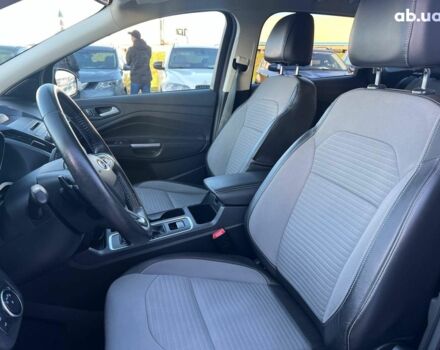 Червоний Форд Ескейп, об'ємом двигуна 2 л та пробігом 170 тис. км за 14590 $, фото 16 на Automoto.ua