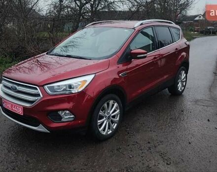Червоний Форд Ескейп, об'ємом двигуна 2 л та пробігом 178 тис. км за 12999 $, фото 2 на Automoto.ua