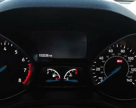 Красный Форд Эскейп, объемом двигателя 2 л и пробегом 153 тыс. км за 12300 $, фото 23 на Automoto.ua