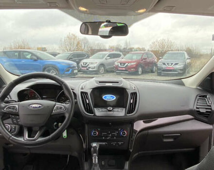 Красный Форд Эскейп, объемом двигателя 1.5 л и пробегом 154 тыс. км за 11999 $, фото 13 на Automoto.ua