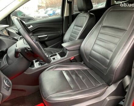 Красный Форд Эскейп, объемом двигателя 2 л и пробегом 179 тыс. км за 14890 $, фото 24 на Automoto.ua
