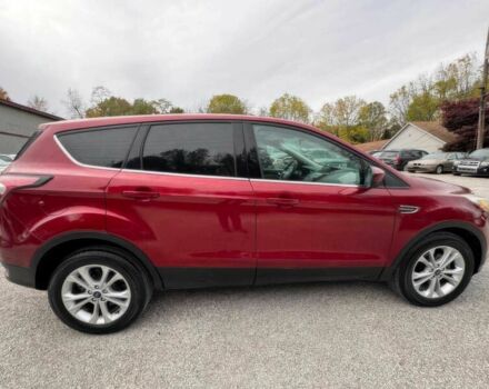 Красный Форд Эскейп, объемом двигателя 4.5 л и пробегом 62 тыс. км за 7700 $, фото 3 на Automoto.ua