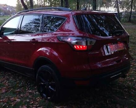 Красный Форд Эскейп, объемом двигателя 2 л и пробегом 153 тыс. км за 12300 $, фото 7 на Automoto.ua