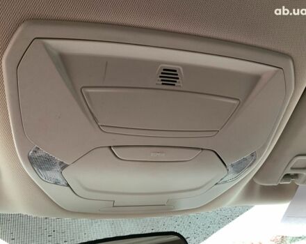 Красный Форд Эскейп, объемом двигателя 2 л и пробегом 179 тыс. км за 14890 $, фото 37 на Automoto.ua