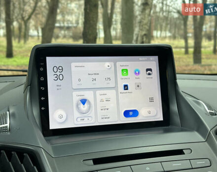 Красный Форд Эскейп, объемом двигателя 2 л и пробегом 121 тыс. км за 14999 $, фото 44 на Automoto.ua