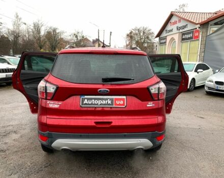 Красный Форд Эскейп, объемом двигателя 2 л и пробегом 179 тыс. км за 14890 $, фото 16 на Automoto.ua