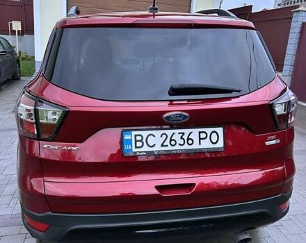 Красный Форд Эскейп, объемом двигателя 2 л и пробегом 170 тыс. км за 13500 $, фото 12 на Automoto.ua