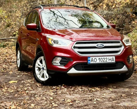 Форд Ескейп 2018 у Львові на Automoto.ua Червоний Форд Ескейп, об'ємом двигуна 1.5 л та пробігом 105 тис. км за 13300 $, фото 10 на Automoto.ua
