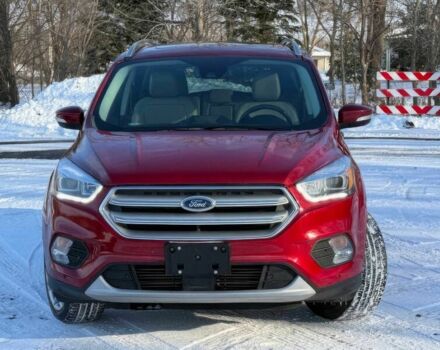 Красный Форд Эскейп, объемом двигателя 2 л и пробегом 40 тыс. км за 3500 $, фото 1 на Automoto.ua