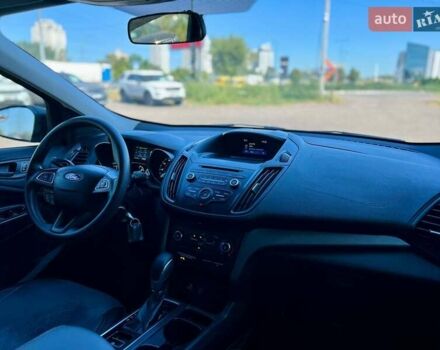 Форд Эскейп 2018 в Каменке на Automoto.ua Красный Форд Эскейп, объемом двигателя 2.5 л и пробегом 202 тыс. км за 11900 $, фото 18 на Automoto.ua