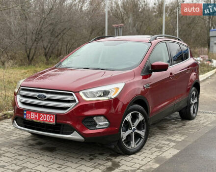 Красный Форд Эскейп, объемом двигателя 1.5 л и пробегом 154 тыс. км за 12499 $, фото 4 на Automoto.ua