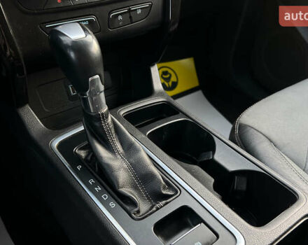 Красный Форд Эскейп, объемом двигателя 1.5 л и пробегом 235 тыс. км за 12200 $, фото 17 на Automoto.ua