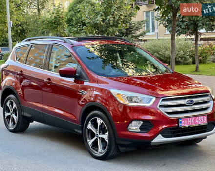 Червоний Форд Ескейп, об'ємом двигуна 1.5 л та пробігом 154 тис. км за 12999 $, фото 6 на Automoto.ua