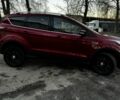 Красный Форд Эскейп, объемом двигателя 2 л и пробегом 93 тыс. км за 15500 $, фото 6 на Automoto.ua