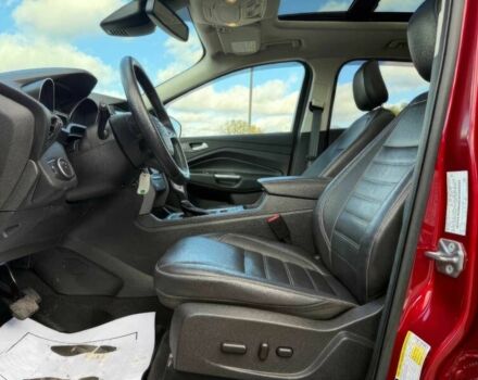 Красный Форд Эскейп, объемом двигателя 1.5 л и пробегом 45 тыс. км за 8000 $, фото 8 на Automoto.ua