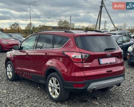 Червоний Форд Ескейп, об'ємом двигуна 1.5 л та пробігом 176 тис. км за 9500 $, фото 2 на Automoto.ua