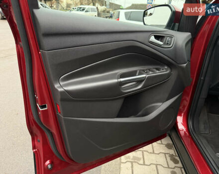 Красный Форд Эскейп, объемом двигателя 1.5 л и пробегом 154 тыс. км за 12499 $, фото 25 на Automoto.ua