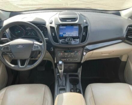 Красный Форд Эскейп, объемом двигателя 2 л и пробегом 47 тыс. км за 10000 $, фото 6 на Automoto.ua