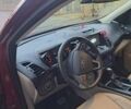 Красный Форд Эскейп, объемом двигателя 2 л и пробегом 61 тыс. км за 16350 $, фото 2 на Automoto.ua