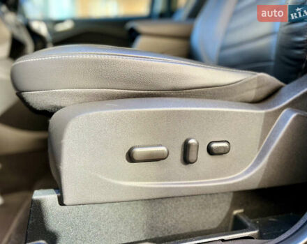 Червоний Форд Ескейп, об'ємом двигуна 1.5 л та пробігом 154 тис. км за 12999 $, фото 51 на Automoto.ua