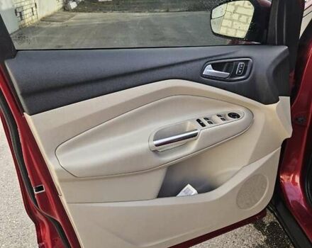 Красный Форд Эскейп, объемом двигателя 1.5 л и пробегом 154 тыс. км за 15000 $, фото 10 на Automoto.ua