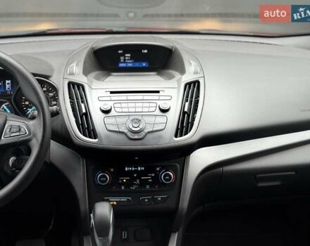 Красный Форд Эскейп, объемом двигателя 1.5 л и пробегом 160 тыс. км за 11900 $, фото 56 на Automoto.ua