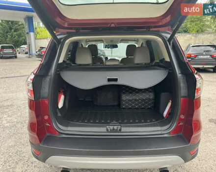 Червоний Форд Ескейп, об'ємом двигуна 1.5 л та пробігом 112 тис. км за 18000 $, фото 15 на Automoto.ua