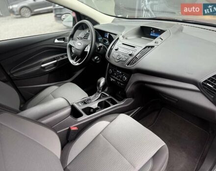 Красный Форд Эскейп, объемом двигателя 1.5 л и пробегом 160 тыс. км за 11900 $, фото 47 на Automoto.ua