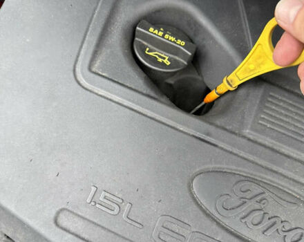 Красный Форд Эскейп, объемом двигателя 1.5 л и пробегом 154 тыс. км за 12499 $, фото 54 на Automoto.ua