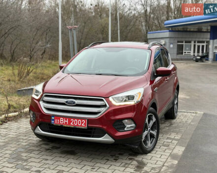 Красный Форд Эскейп, объемом двигателя 1.5 л и пробегом 154 тыс. км за 12499 $, фото 3 на Automoto.ua