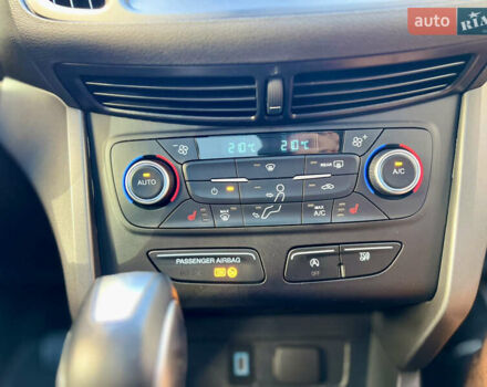 Червоний Форд Ескейп, об'ємом двигуна 1.5 л та пробігом 154 тис. км за 12999 $, фото 50 на Automoto.ua