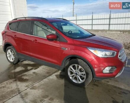 Червоний Форд Ескейп, об'ємом двигуна 1.5 л та пробігом 102 тис. км за 1900 $, фото 3 на Automoto.ua