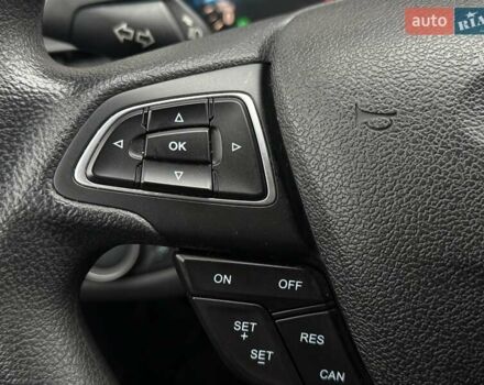 Красный Форд Эскейп, объемом двигателя 1.5 л и пробегом 160 тыс. км за 11900 $, фото 36 на Automoto.ua